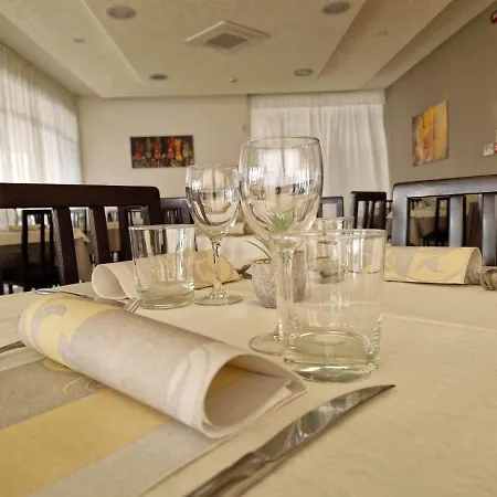 Cristoforo Colombo 3* Cesenatico